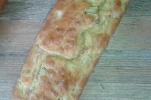 Recette Cake chèvre/lardons/courgette - 3 pp 