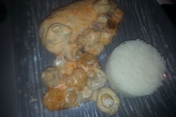 Recette Blanc de poulet sauce chorizo _ champignons 