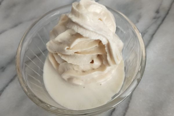 Glace vanille facile avec la swirl Ninja