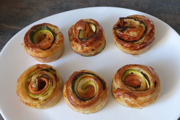 Feuilletés courgette truite et carré frais au combi ninja