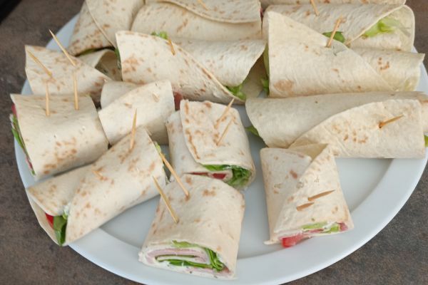 Wraps boursin tomate jambon salade