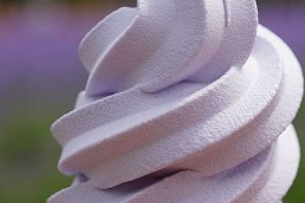 Recette Crème glacée à la violette avec la Ninja Swirl