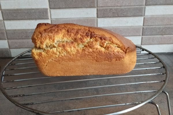 Moelleux à la noix de coco à l'air fryer Ninja FOODI AF 400EU