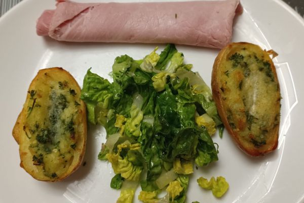 Pommes de terre farcies aux herbes au combi ninja