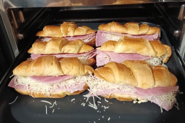 Recette Croissant moutarde jambon et Comté au combi ninja