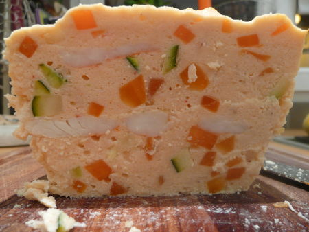 Recette Terrine de saumon-crevettes et courgettes-carottes