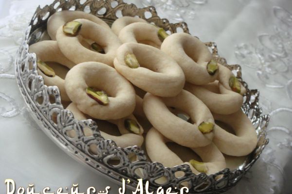 Ghribiya libanaise aux pistaches