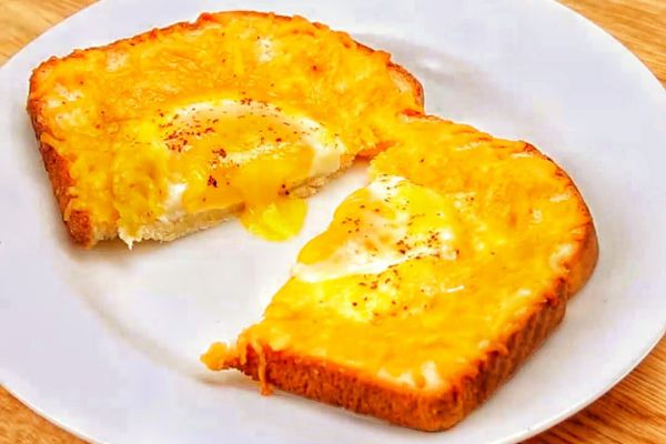 Recette TOAST OEUF FROMAGE 