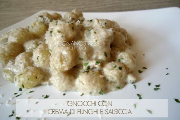 Recette Gnocchi avec crÈme de champignon et saucisse
