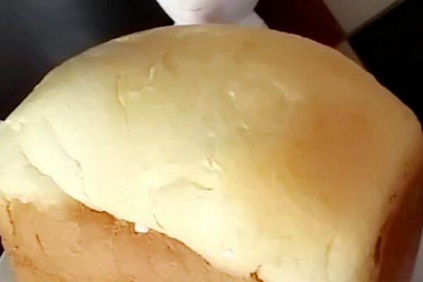 Recette Brioche maison en machine à 🍞 pain sur La petite cuisine de