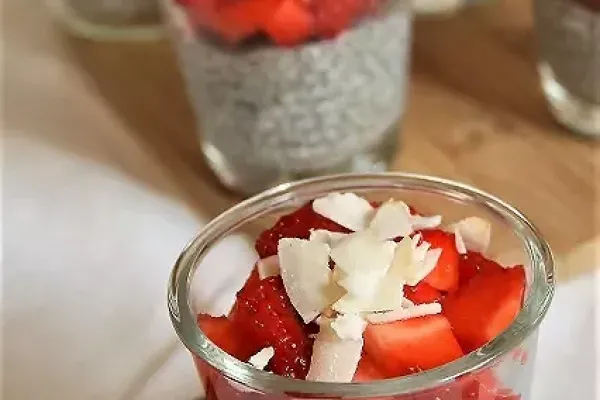 Recette Chia pudding coco / menthe / fraises