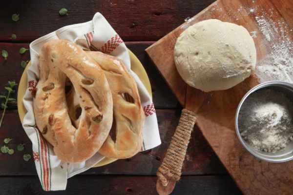 Recette  Petits pains aux olives et à la menthe Dina Nikolaou 