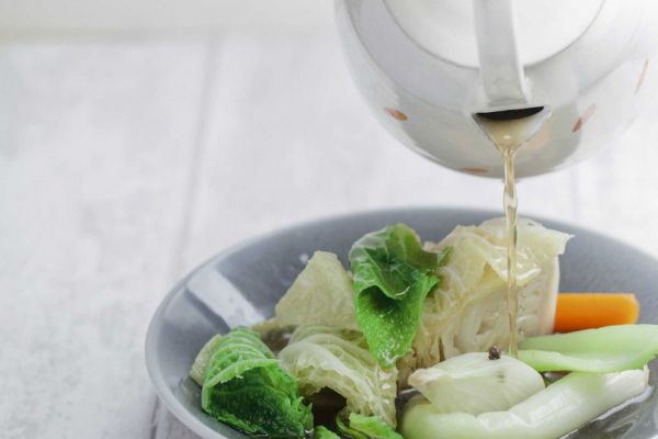 Recette  Bouillon de chou vert Alain Ducasse
