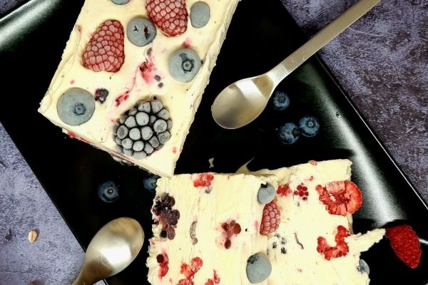 Recette Semifreddo aux fruits rouges