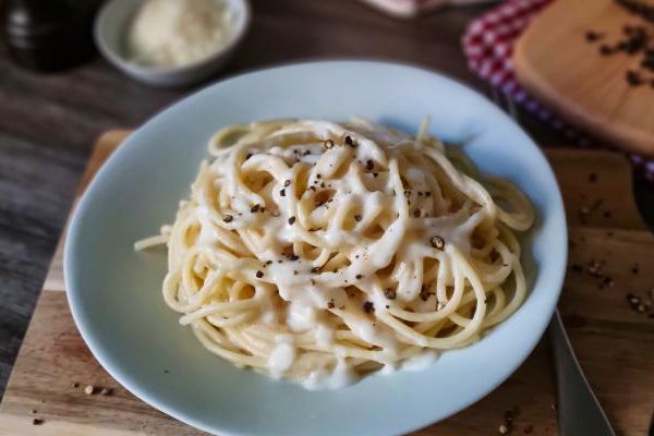 Recette Spaghetti Cacio e Pepe authentiques