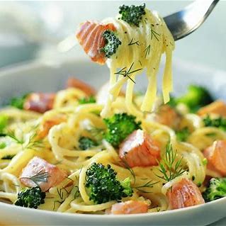 Recette One pot  Pâtes crémeuses, saumon & brocolis