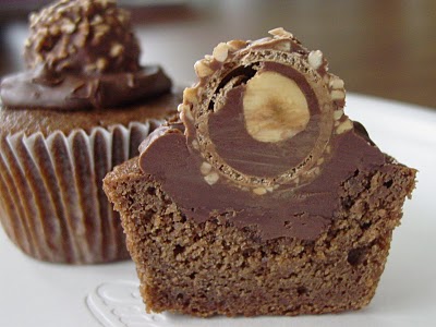 Des cupcakes Ferrero rocher pour les gourmands