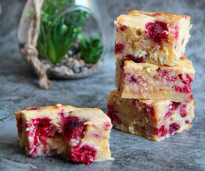 Recette Brownie aux framboises et chocolat blanc