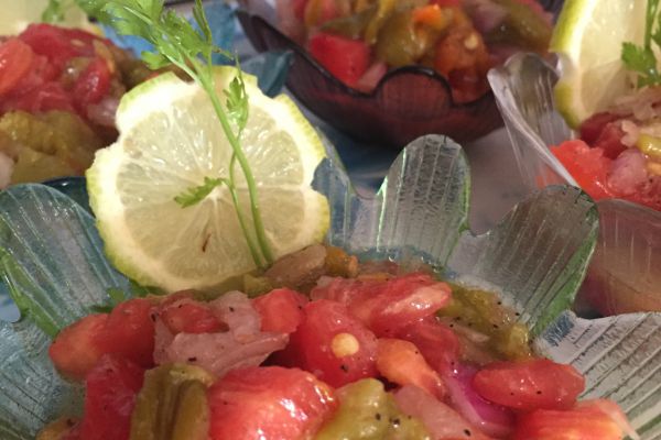 Petite salade tomates & poivrons grillés à la marocaine
